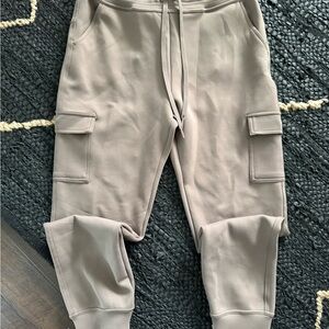 32 Degrees Men's Beige Cargo Jogger Pants